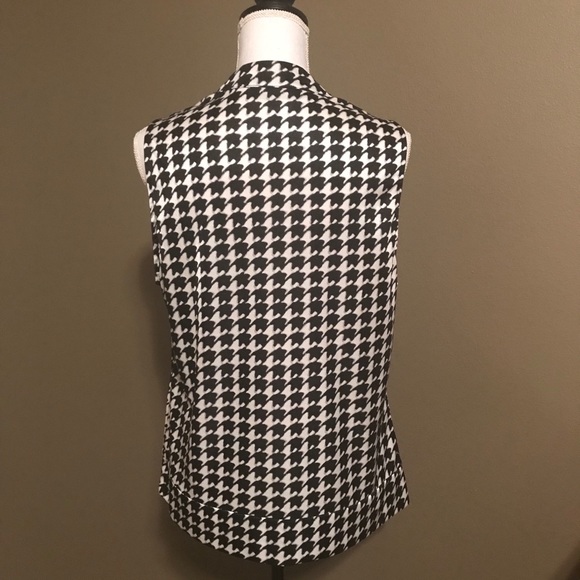 Alfani Sleeveless Blouse - Picture 3 of 5